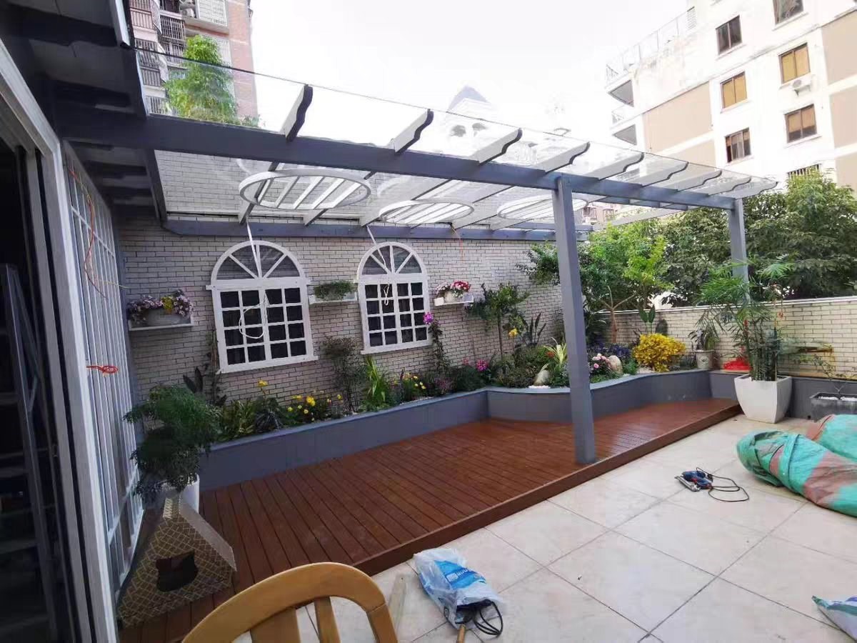 防腐木陽臺(tái)4