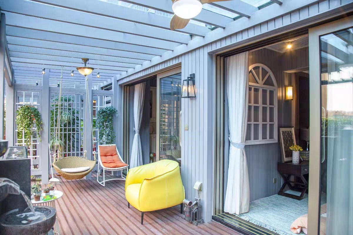 防腐木陽臺(tái)5